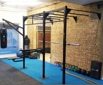 Build your outlet own crossfit rig